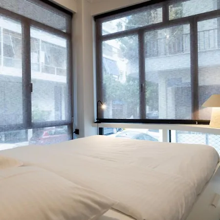 Delightful And Sunny Studio Apartment